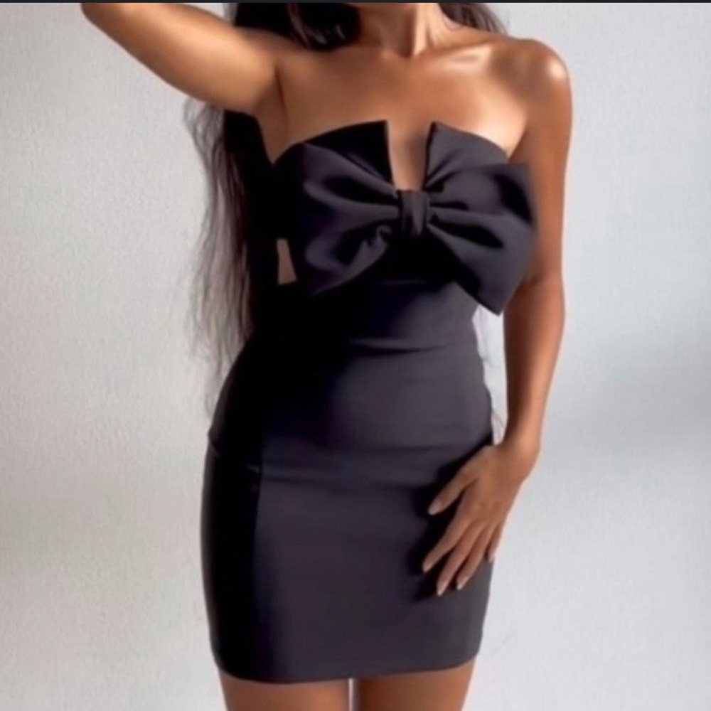 Zara Black Strapless Bow Mini Dress